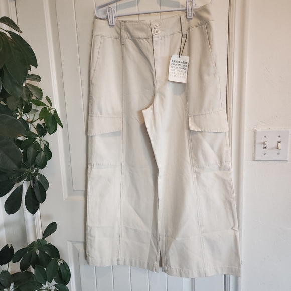 SOLD-sanctuary wide leg crop cargo pants - Picture 5 of 9